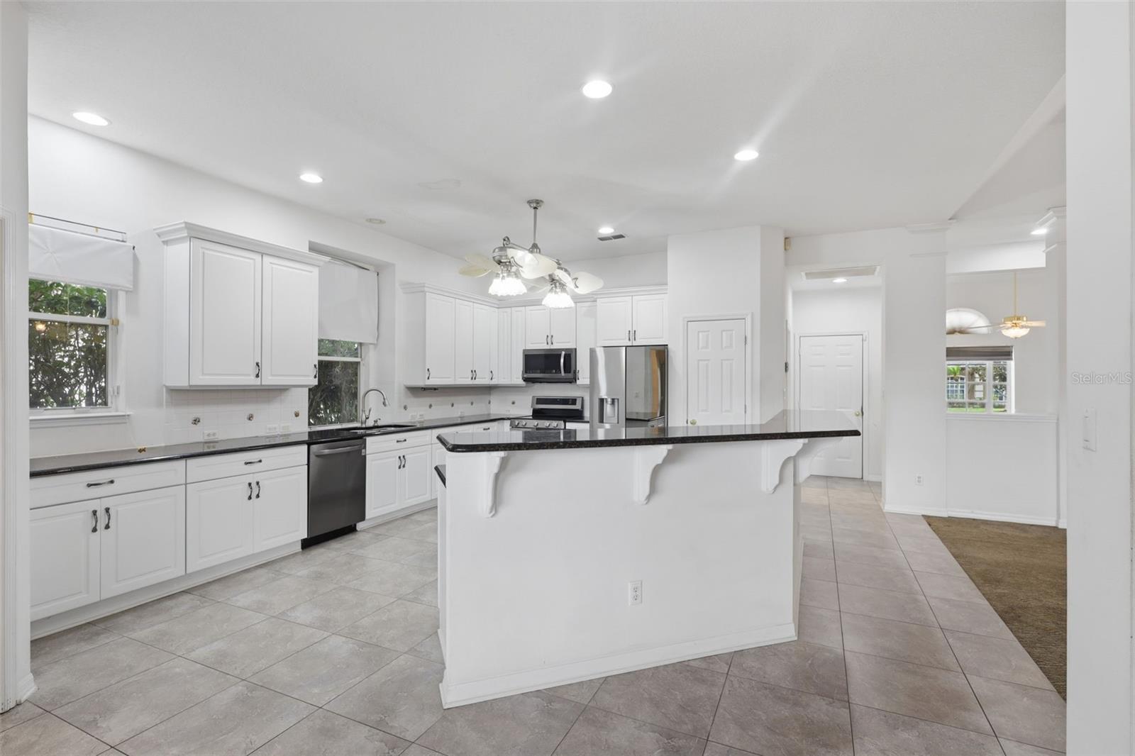 120 BLUE STONE CIR, WINTER GARDEN, FL, 34787
