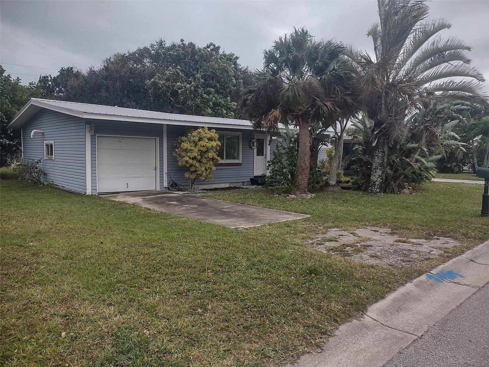 227 WOODLAND AVE, COCOA BEACH, FL, 32931