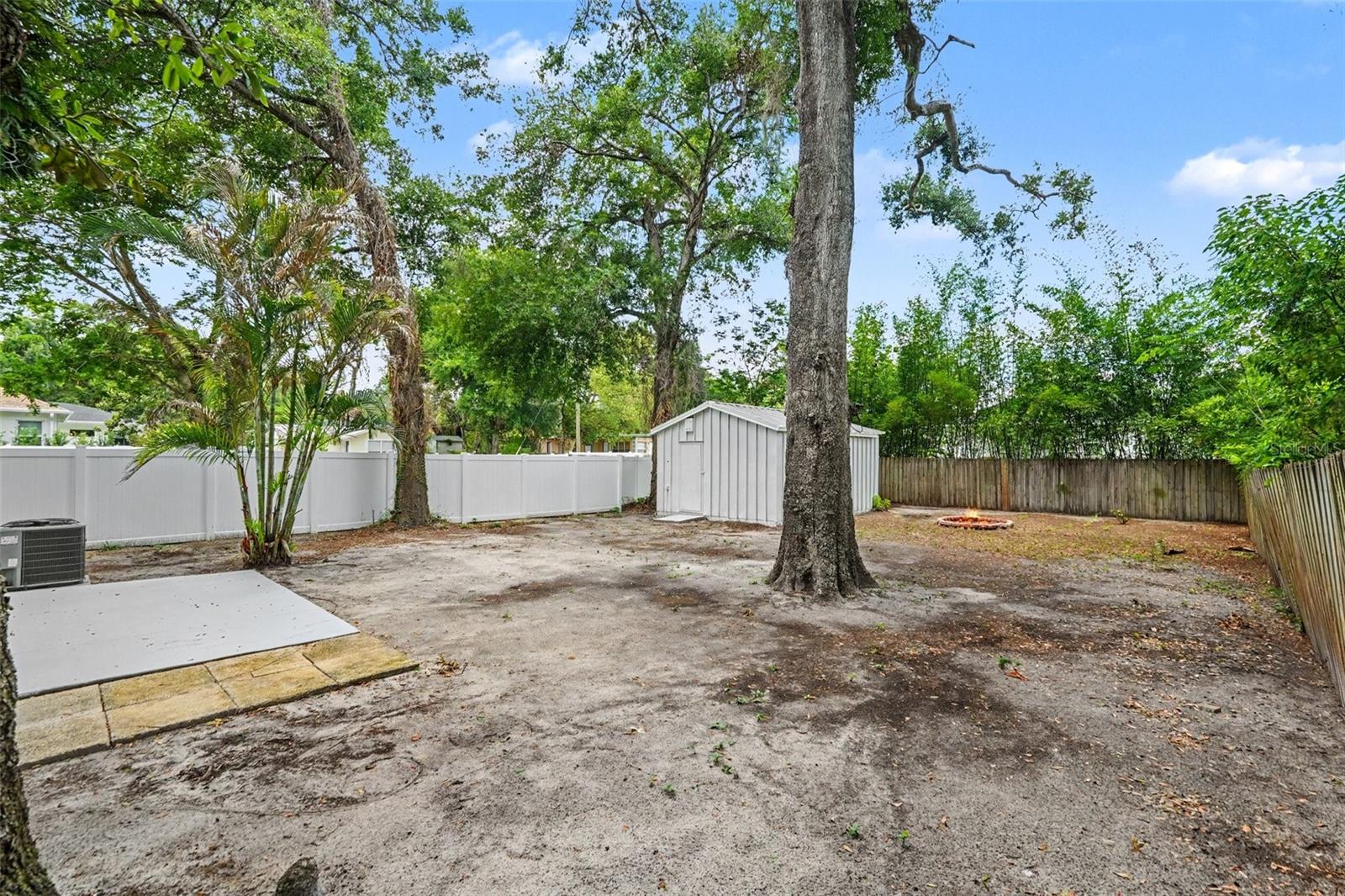 1804 E COMANCHE AVE, TAMPA, FL, 33610