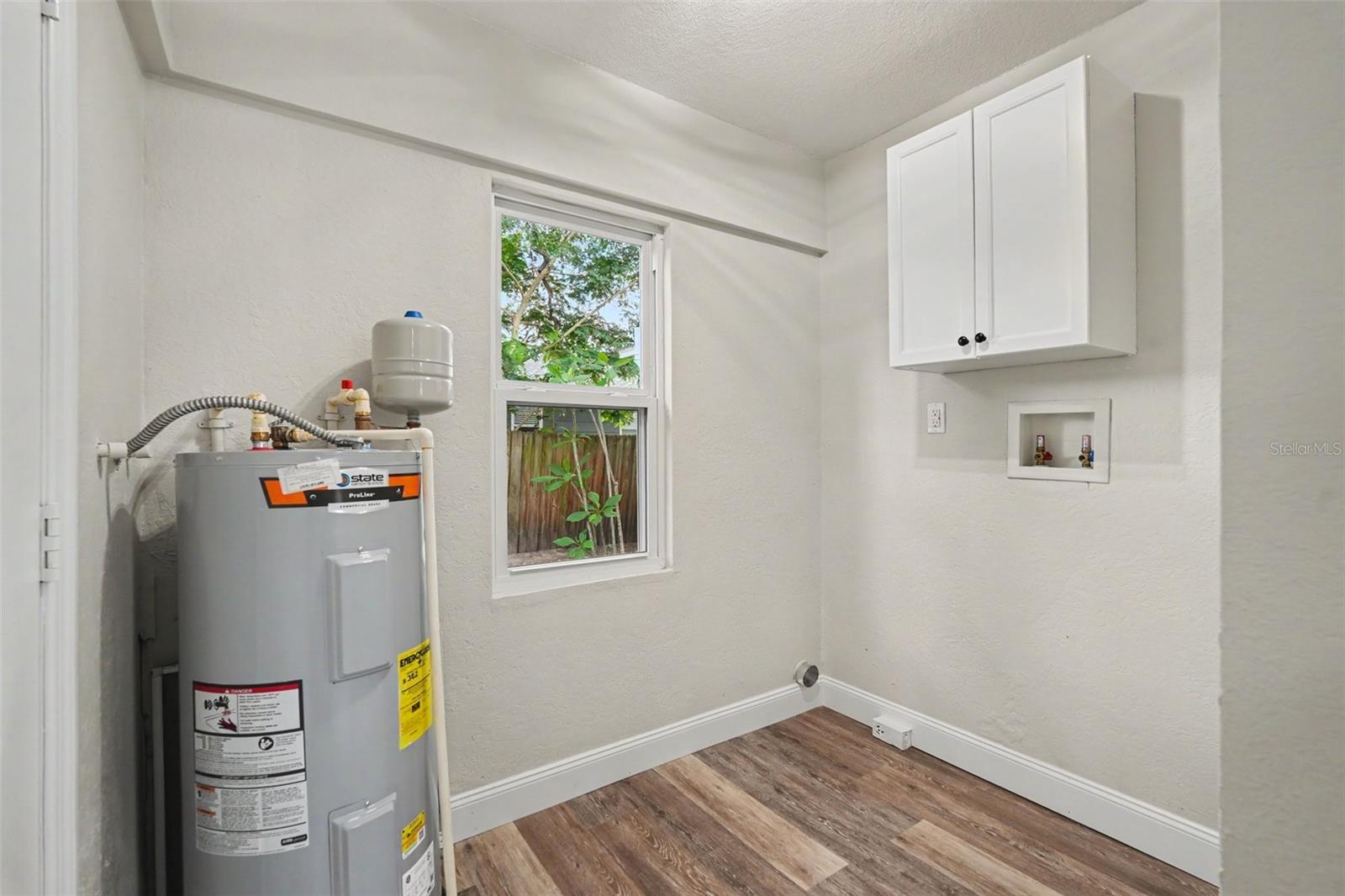 1804 E COMANCHE AVE, TAMPA, FL, 33610
