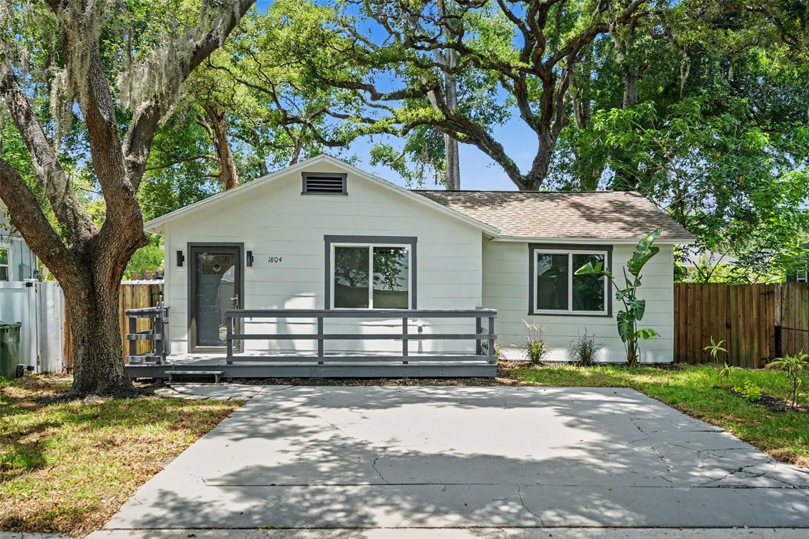 1804 E COMANCHE AVE, TAMPA, FL, 33610