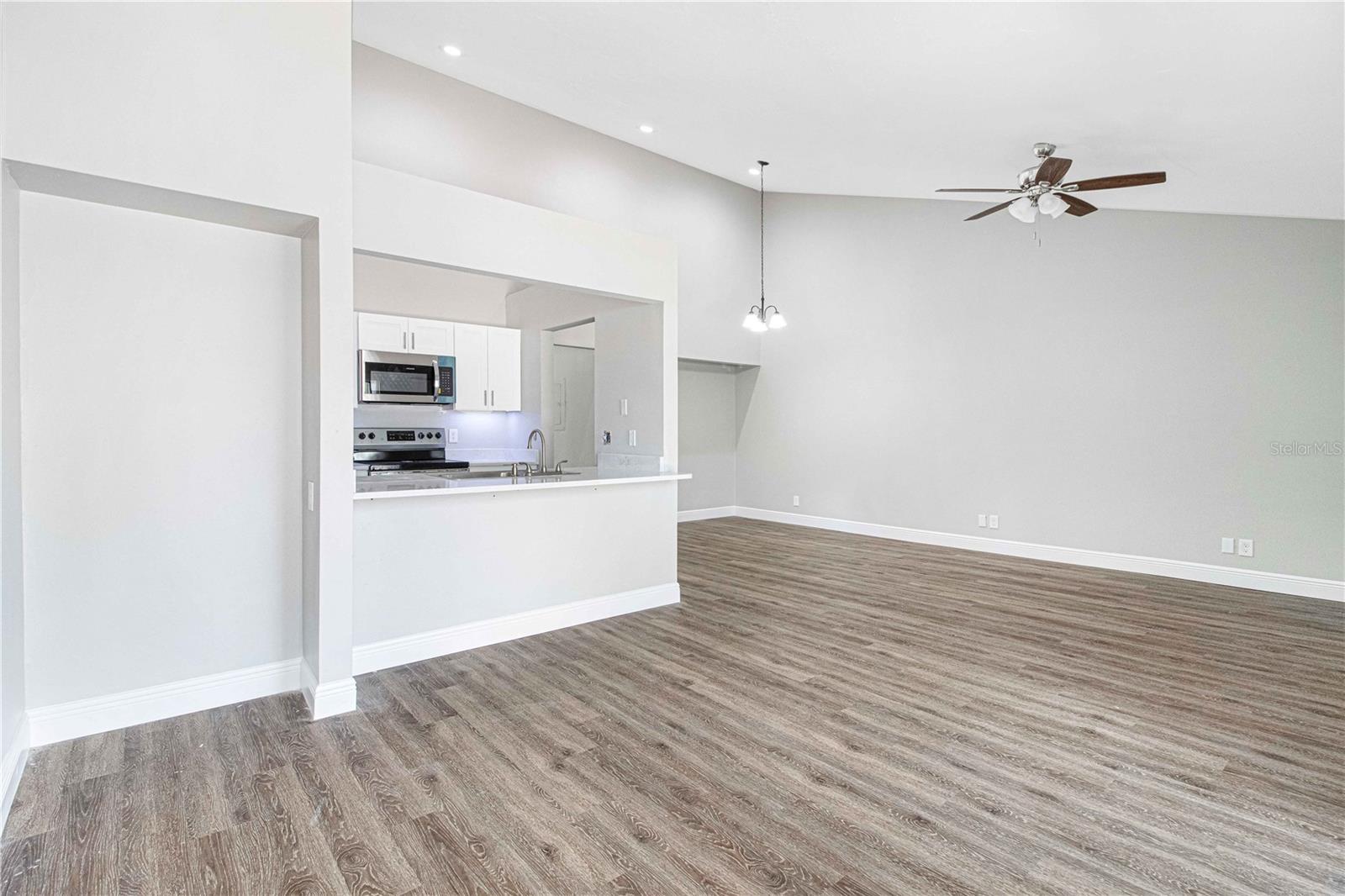 4111 SE 22ND AVE, OCALA, FL, 34480