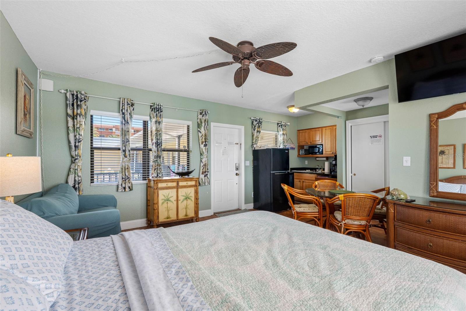 16333 GULF BLVD #210, ST PETERSBURG, FL, 33708