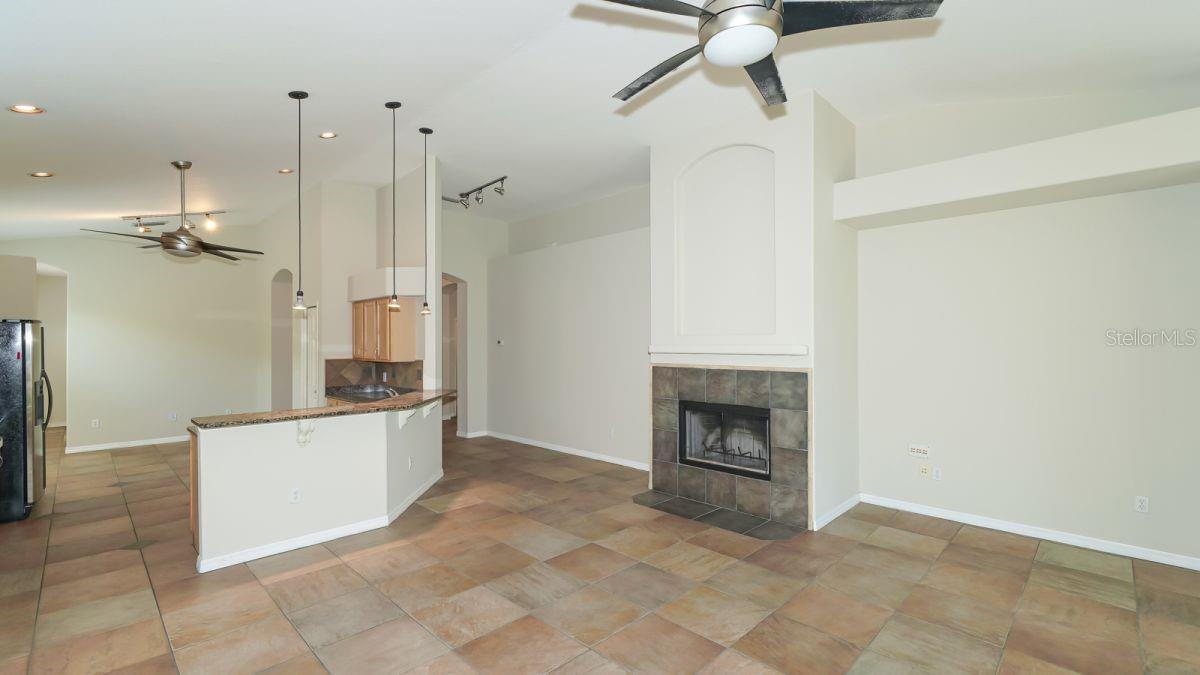 5453 NEW COVINGTON DR, SARASOTA, FL, 34233