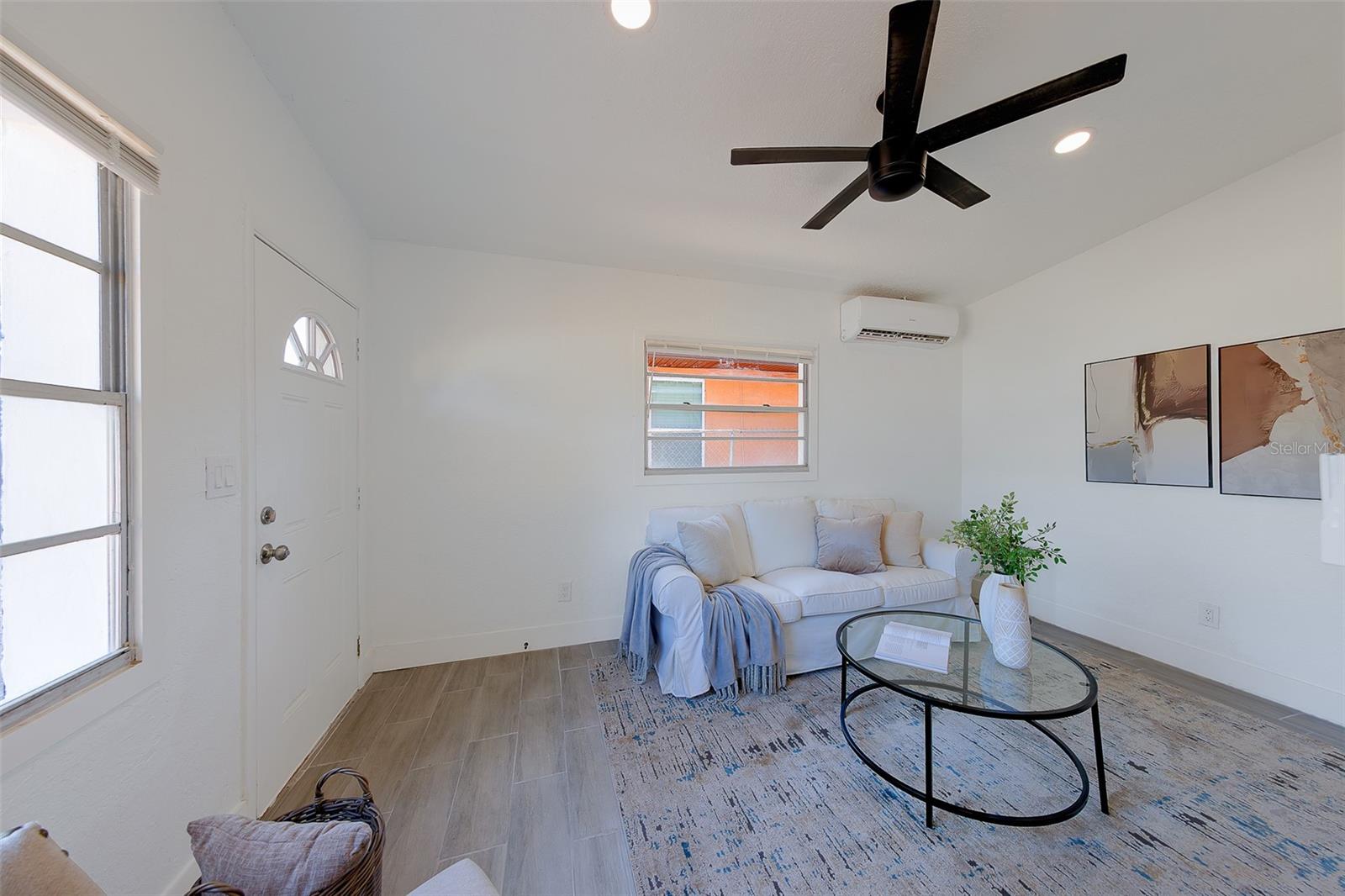 2534 IRVING AVE S, ST PETERSBURG, FL, 33712