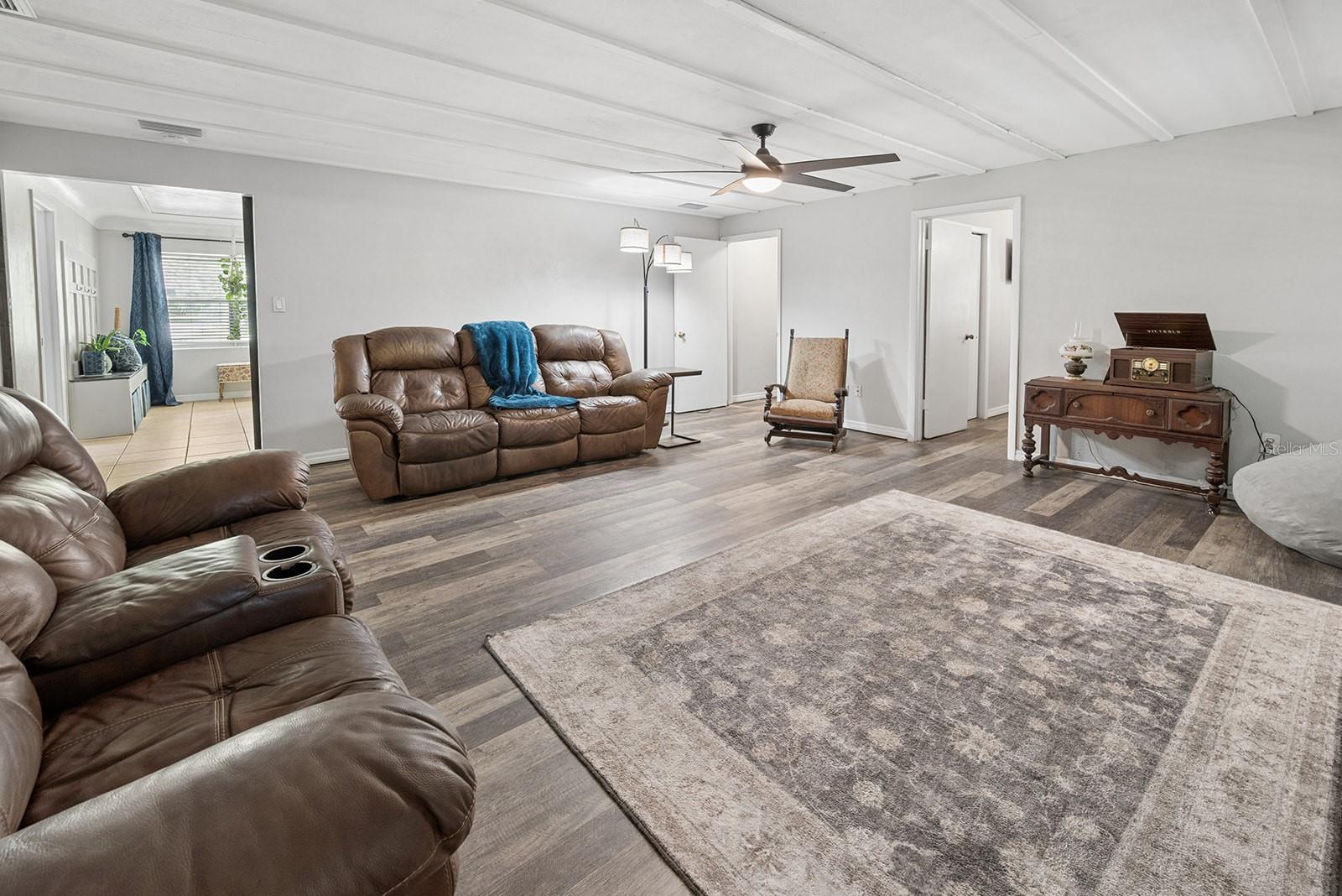 917 SW 2ND AVE, TRENTON, FL, 32693