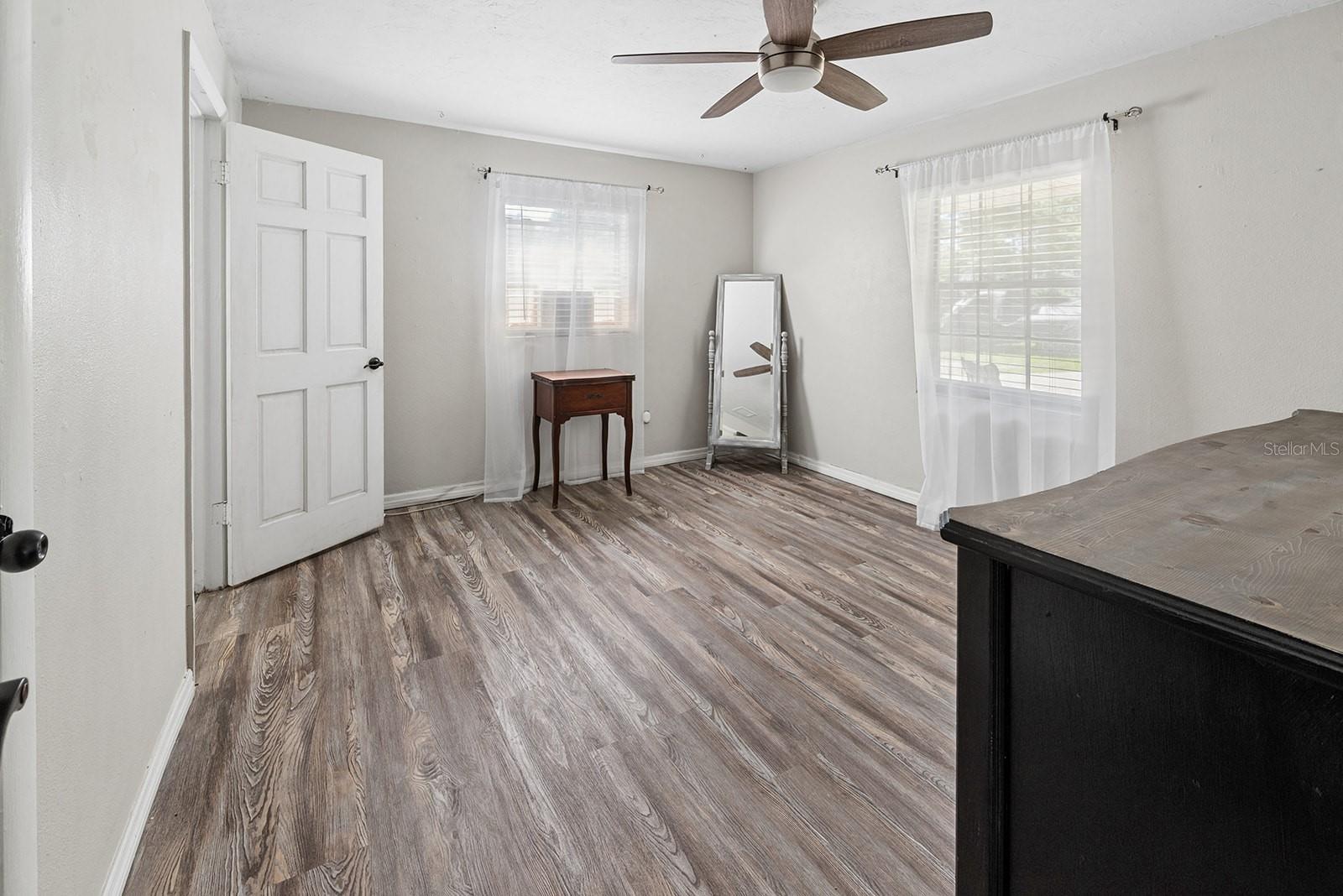 917 SW 2ND AVE, TRENTON, FL, 32693