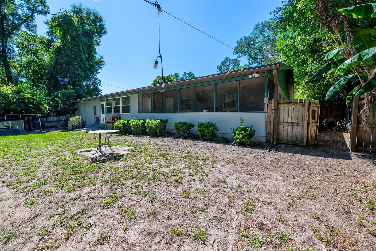 917 SW 2ND AVE, TRENTON, FL, 32693