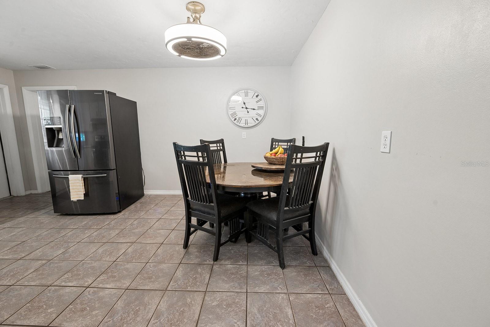 917 SW 2ND AVE, TRENTON, FL, 32693