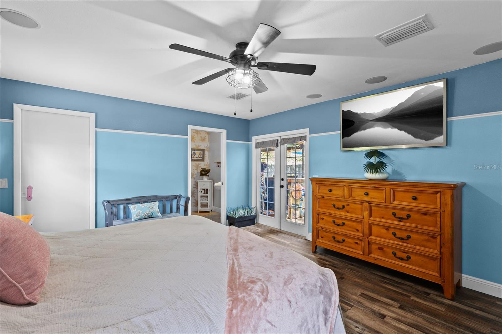 5508 WHITMORE DR, TAMPA, FL, 33634