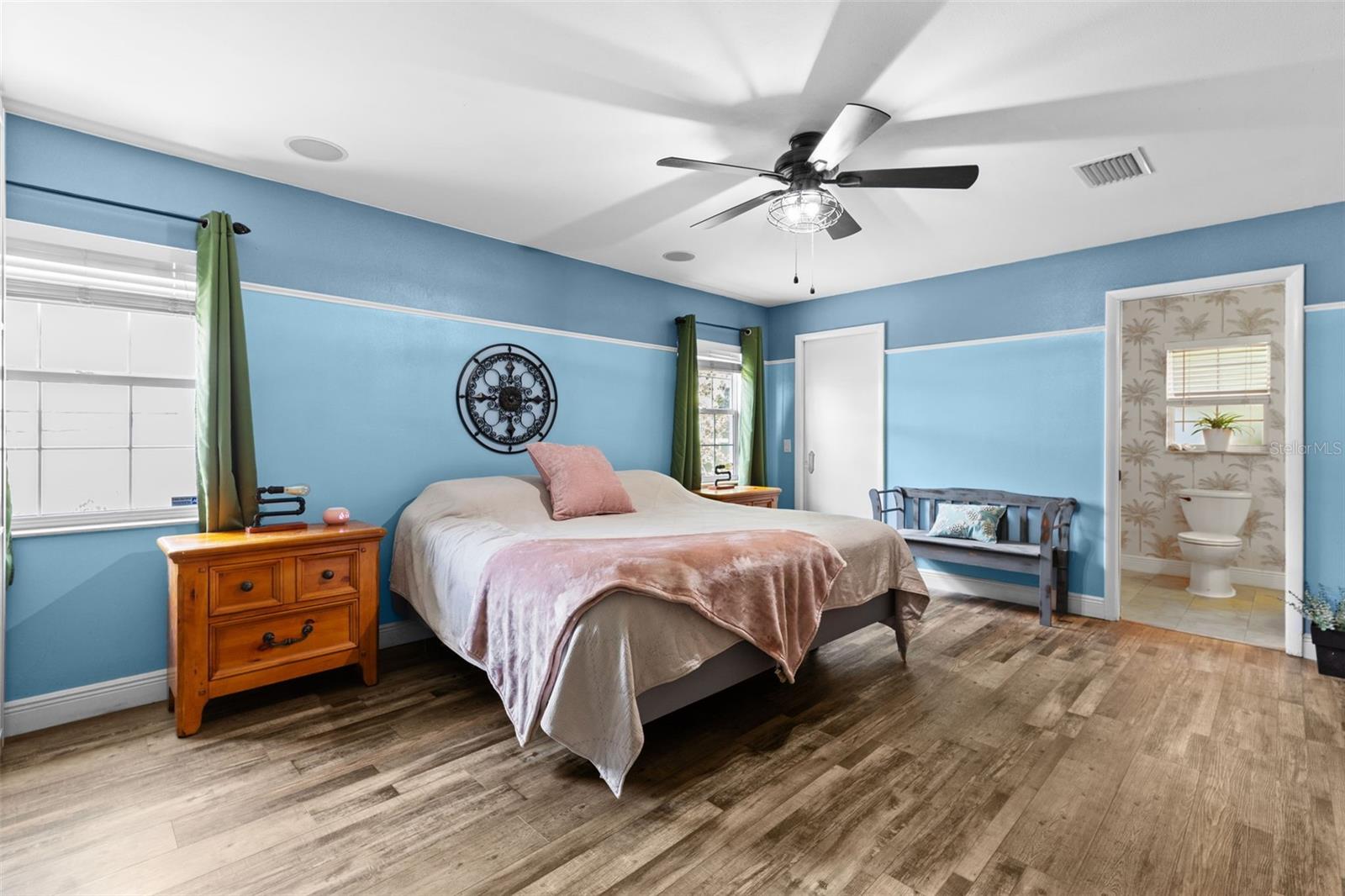 5508 WHITMORE DR, TAMPA, FL, 33634