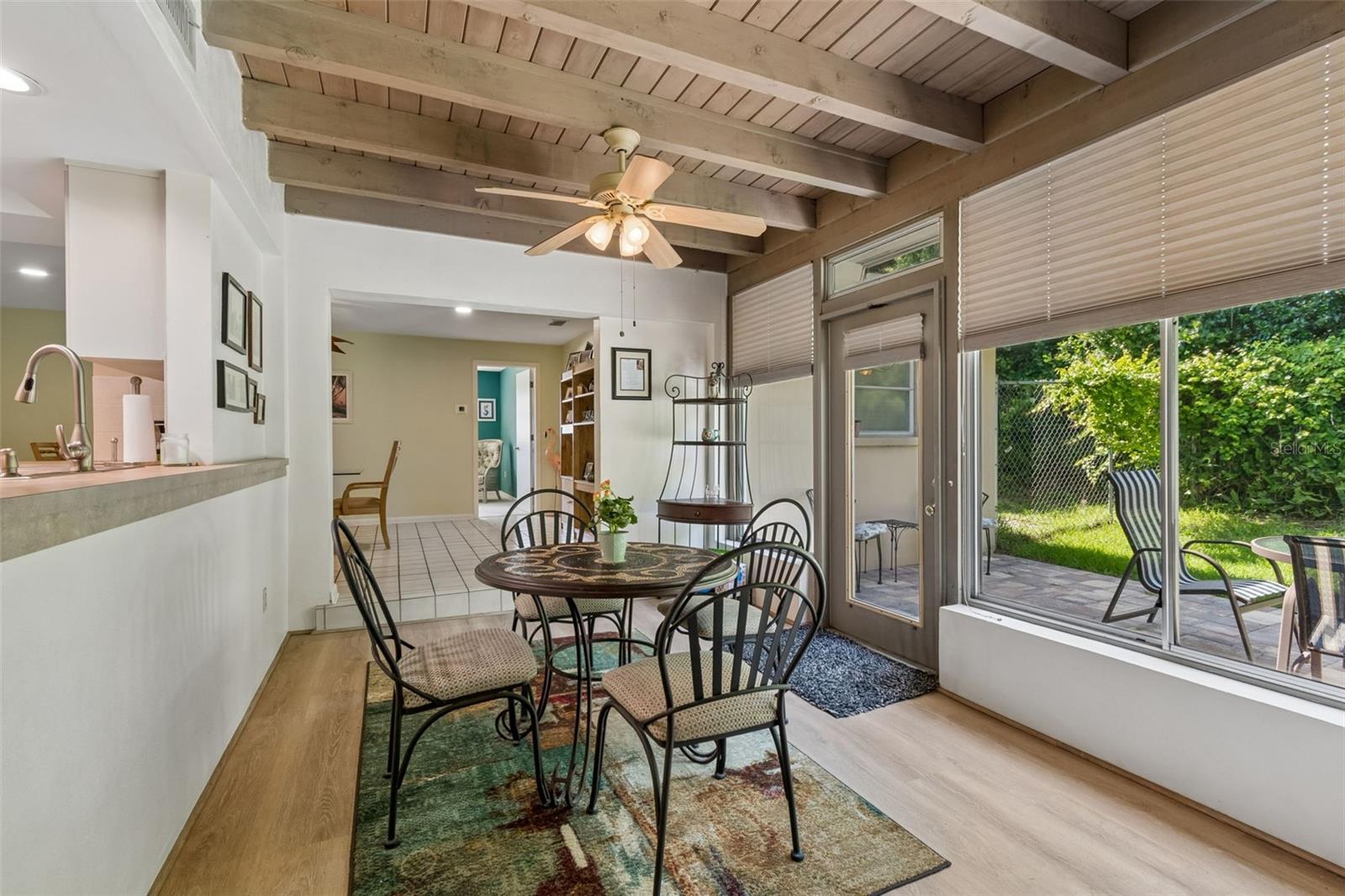 1251 HOLIDAY DRIVE, TARPON SPRINGS, FL, 34689