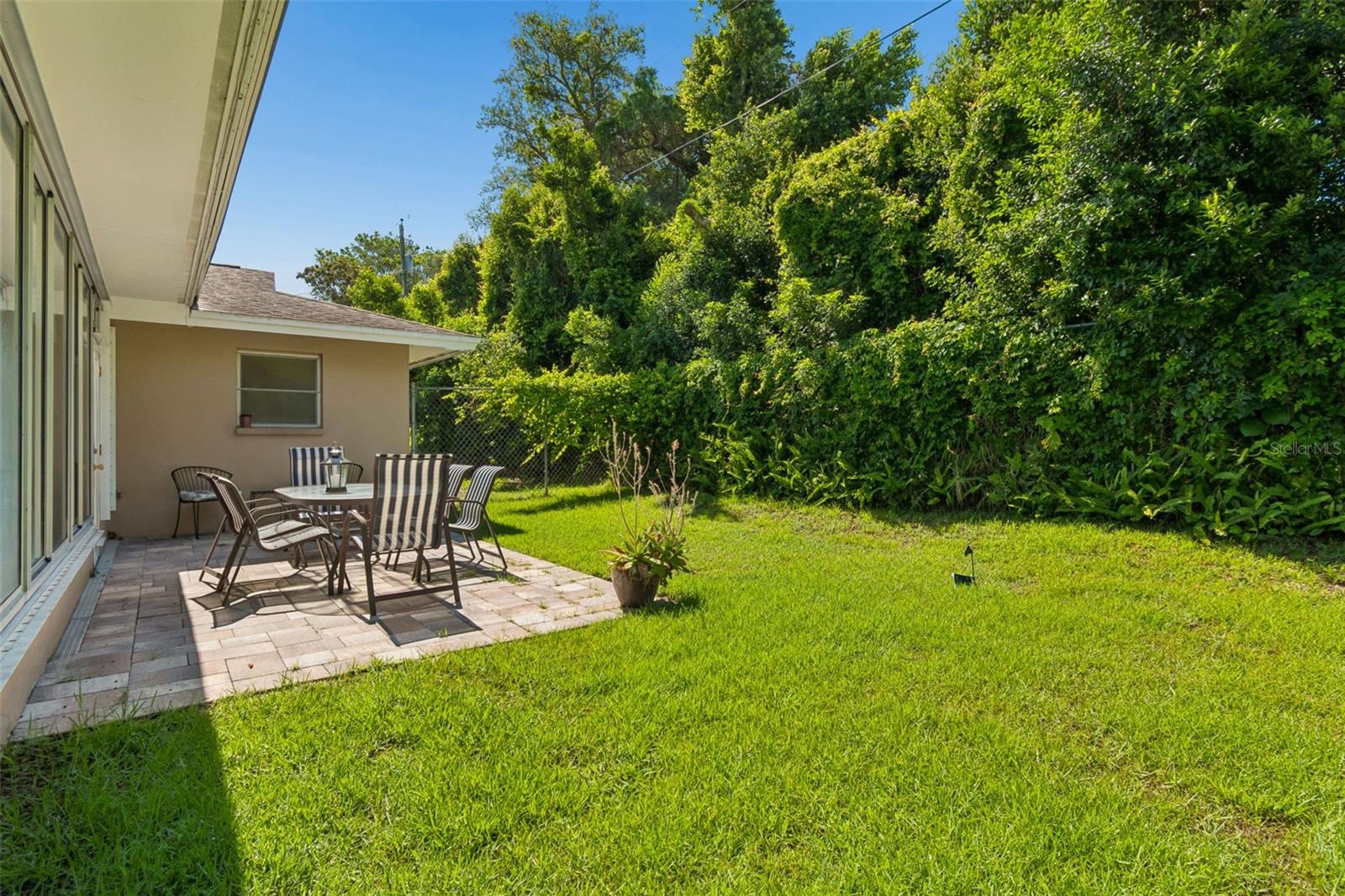 1251 HOLIDAY DRIVE, TARPON SPRINGS, FL, 34689
