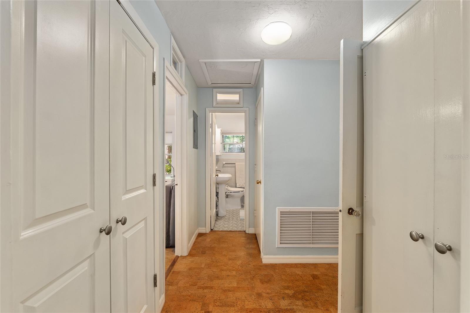 1714 NE 6TH TER, GAINESVILLE, FL, 32609