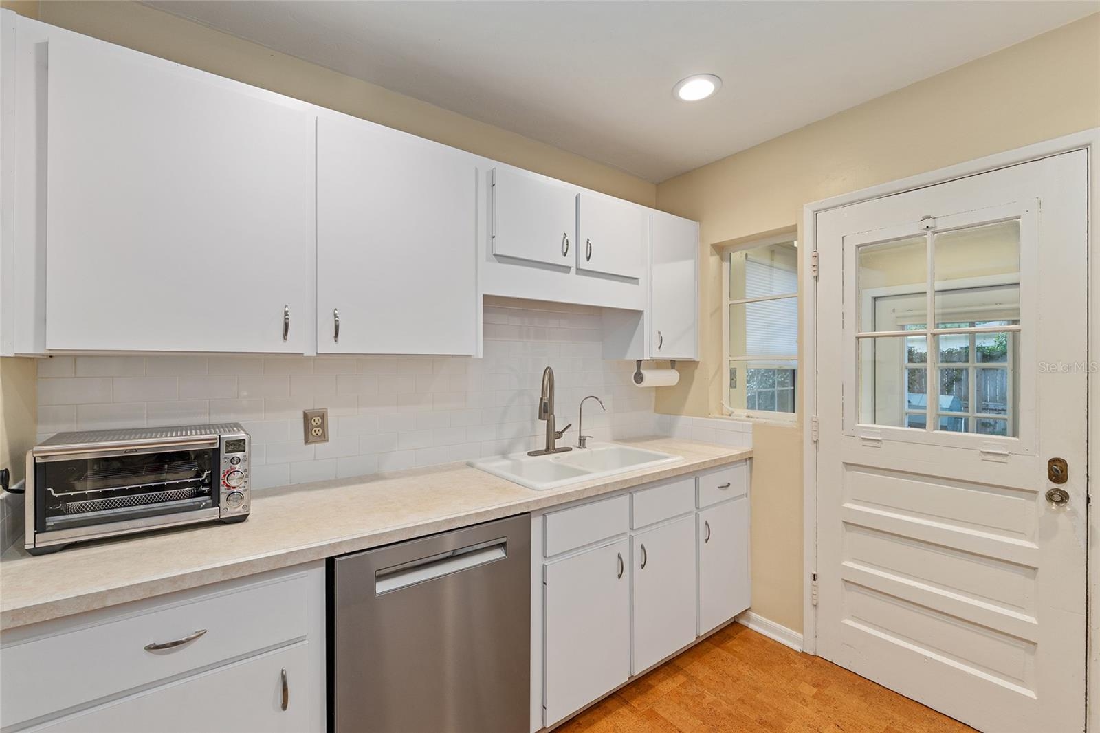 1714 NE 6TH TER, GAINESVILLE, FL, 32609