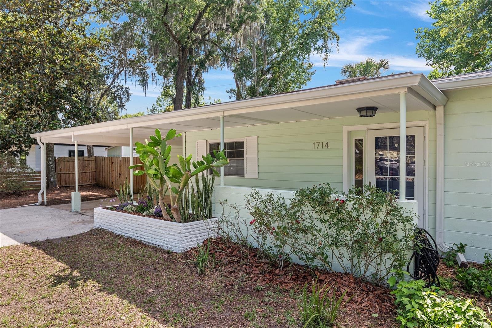 1714 NE 6TH TER, GAINESVILLE, FL, 32609