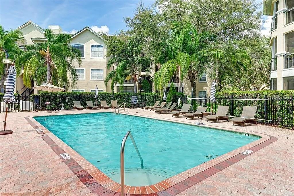 5152 NORTHRIDGE RD #302, SARASOTA, FL, 34238