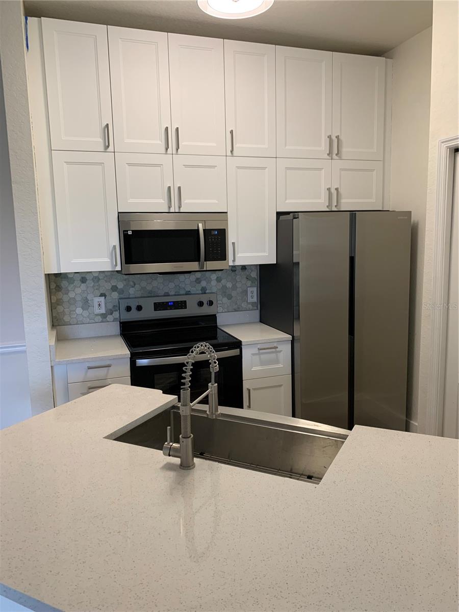 5152 NORTHRIDGE RD #302, SARASOTA, FL, 34238
