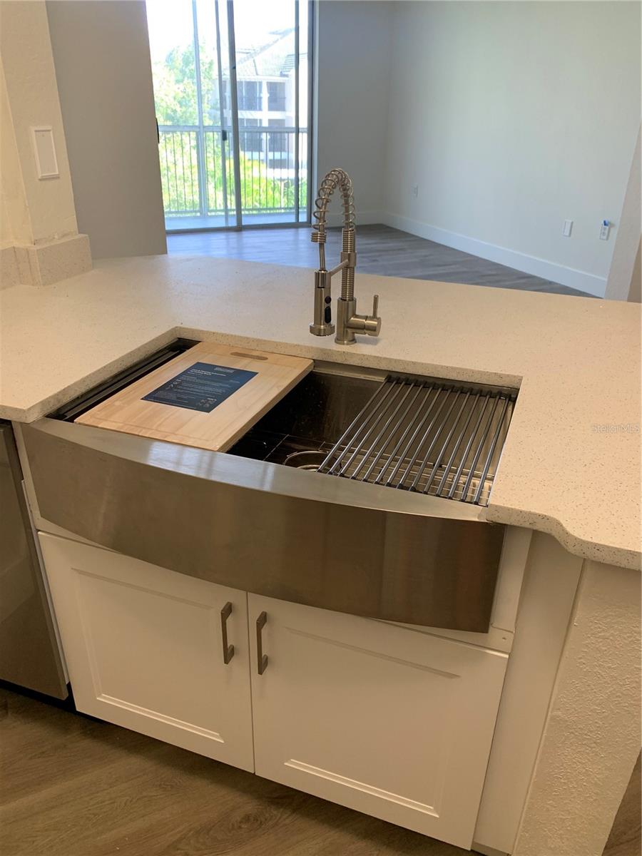 5152 NORTHRIDGE RD #302, SARASOTA, FL, 34238