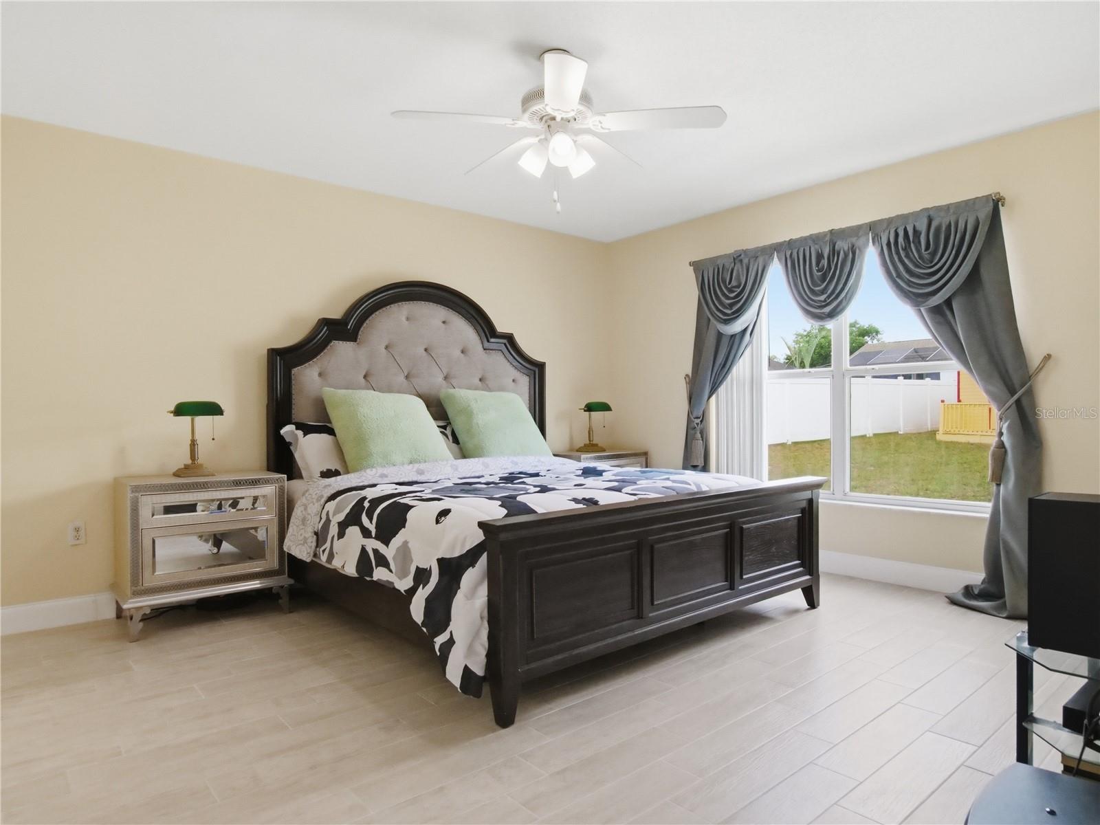 5553 MOON VALLEY DR, LAKELAND, FL, 33812