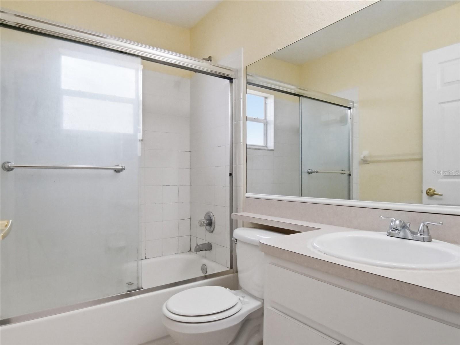 5553 MOON VALLEY DR, LAKELAND, FL, 33812