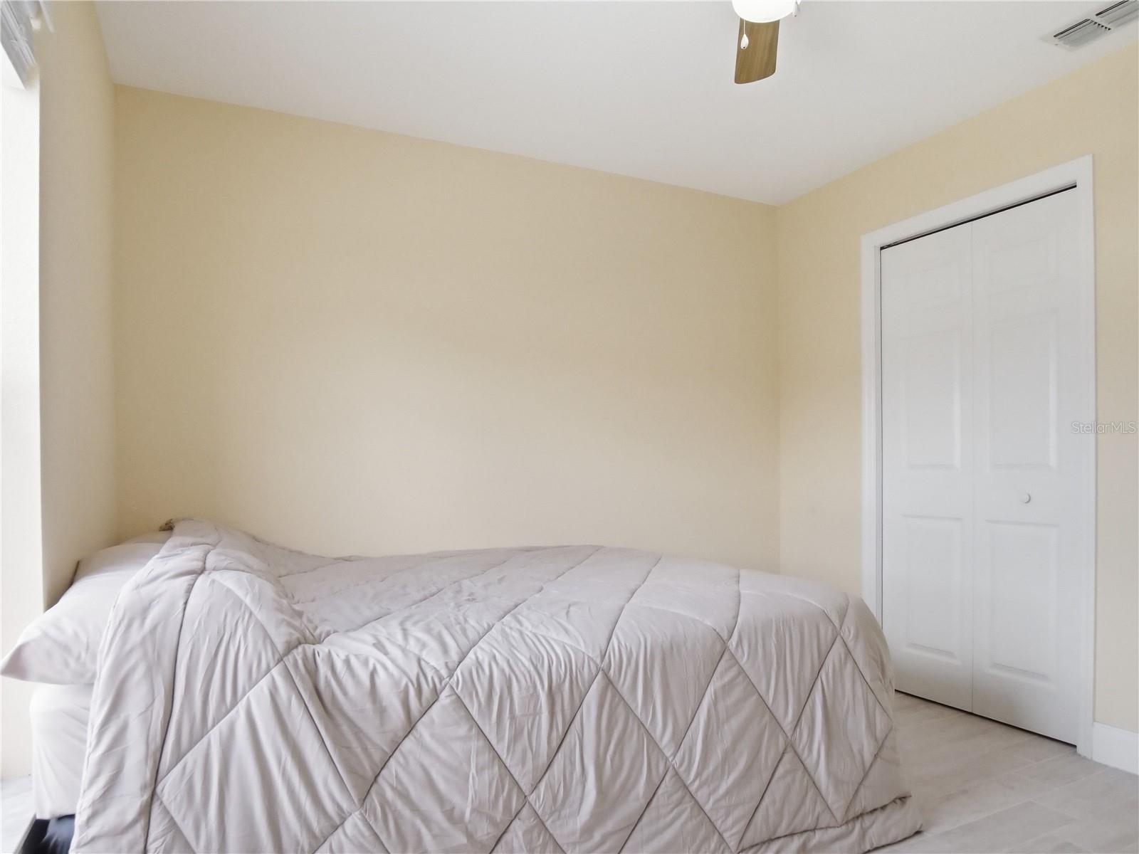 5553 MOON VALLEY DR, LAKELAND, FL, 33812