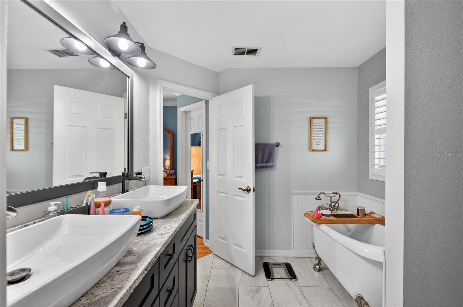 12293 WOLF DEN RD, WEEKI WACHEE, FL, 34614