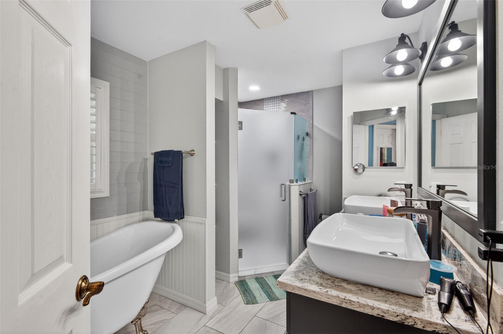12293 WOLF DEN RD, WEEKI WACHEE, FL, 34614