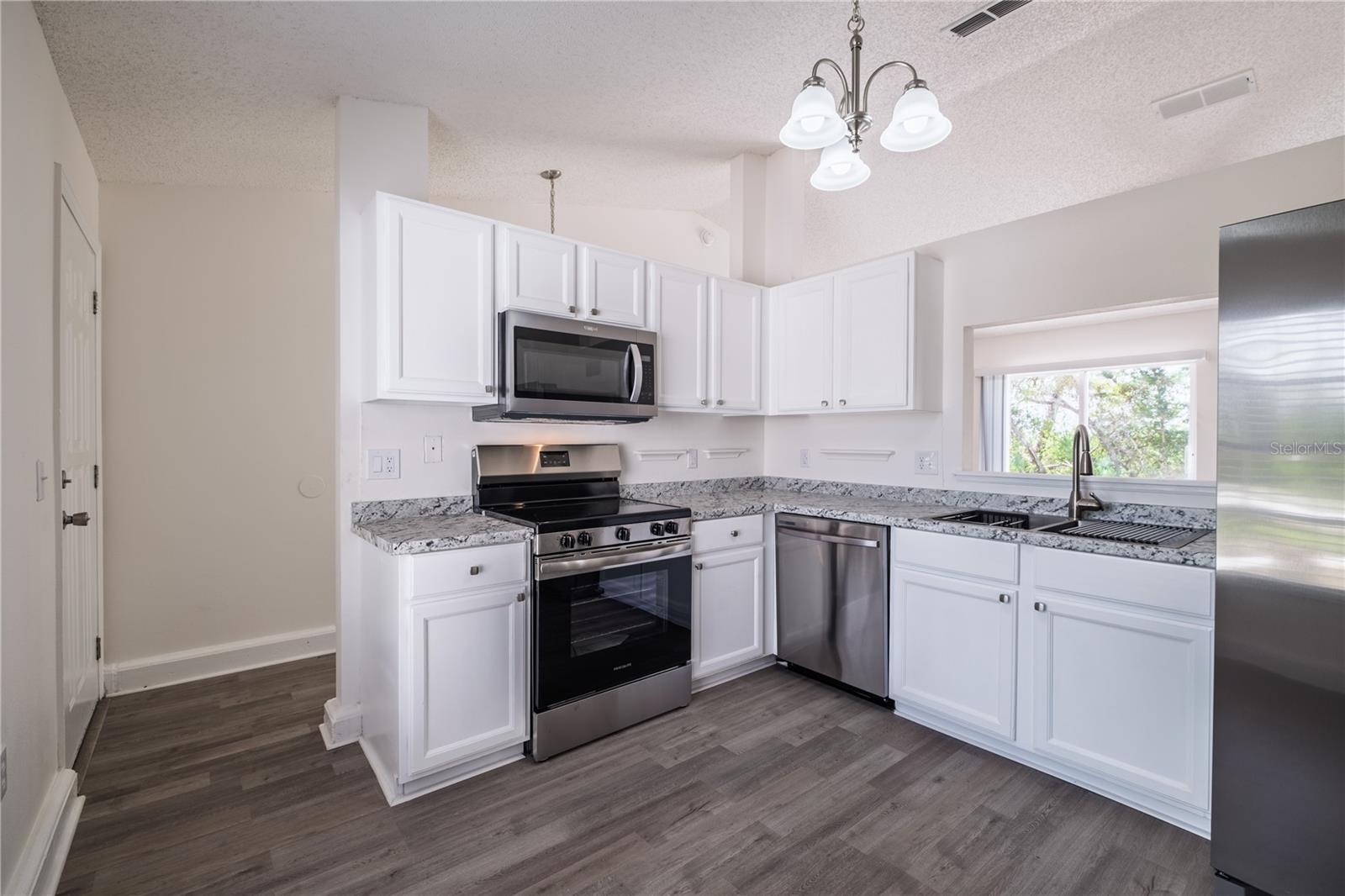 1822 JOYNER DR, DELTONA, FL, 32725