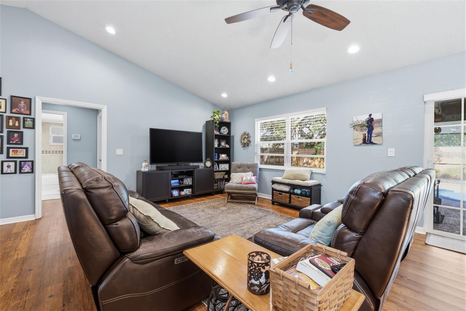 3301 BRIARWOOD LN, SAFETY HARBOR, FL, 34695