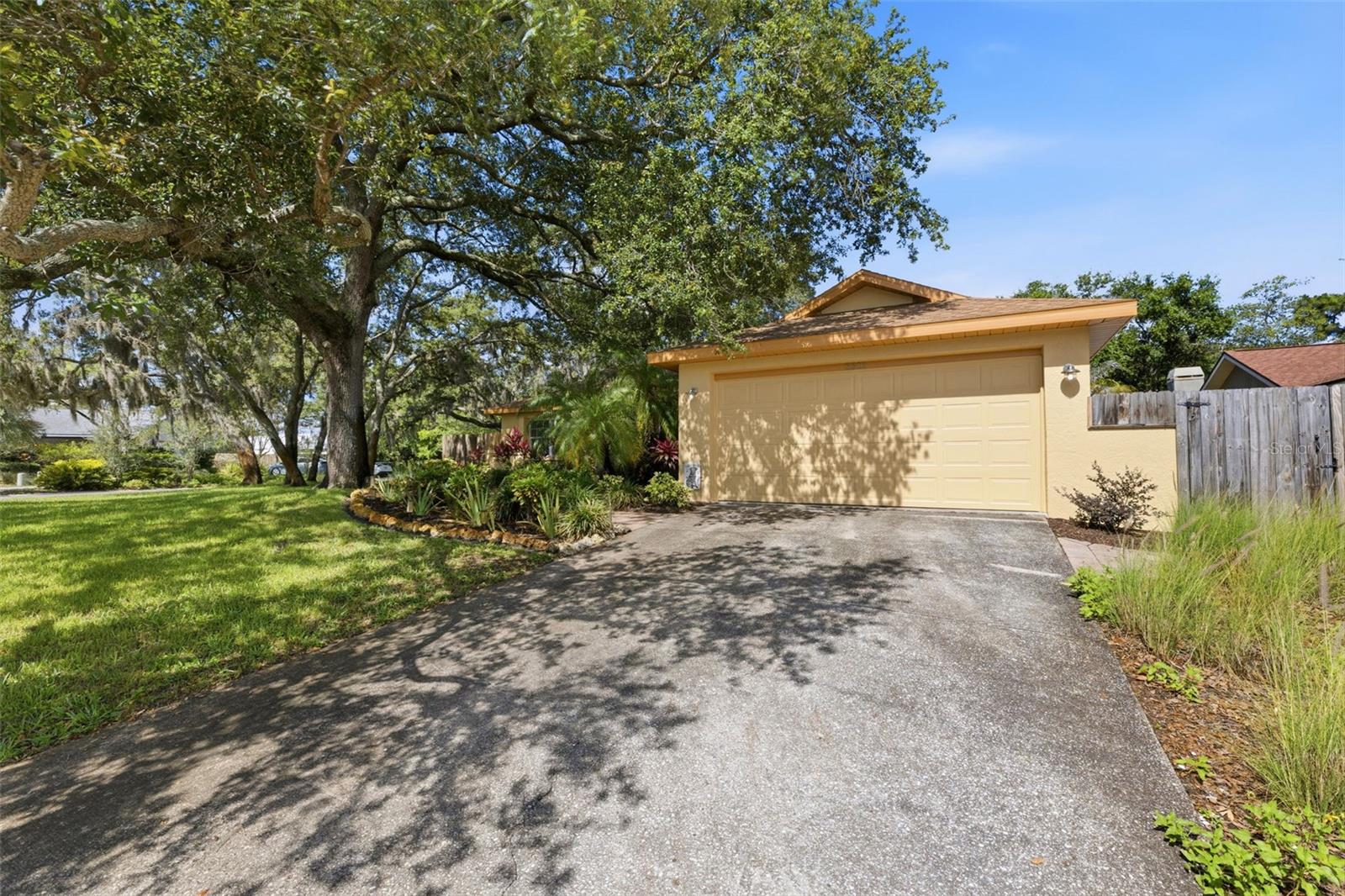 3301 BRIARWOOD LN, SAFETY HARBOR, FL, 34695