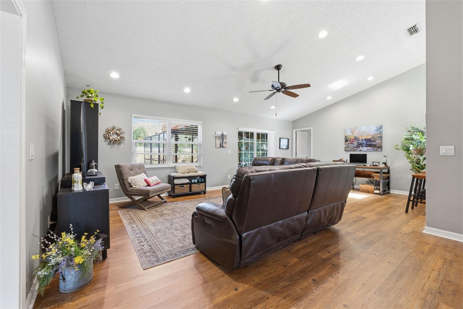 3301 BRIARWOOD LN, SAFETY HARBOR, FL, 34695