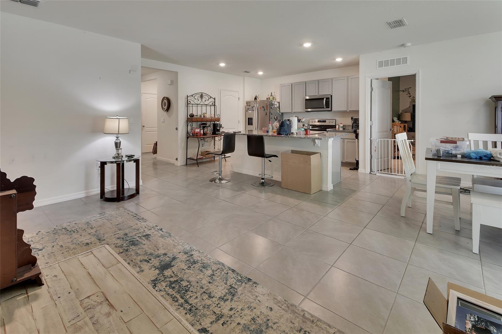 1235 WINTER GRAY CIR, DELTONA, FL, 32738