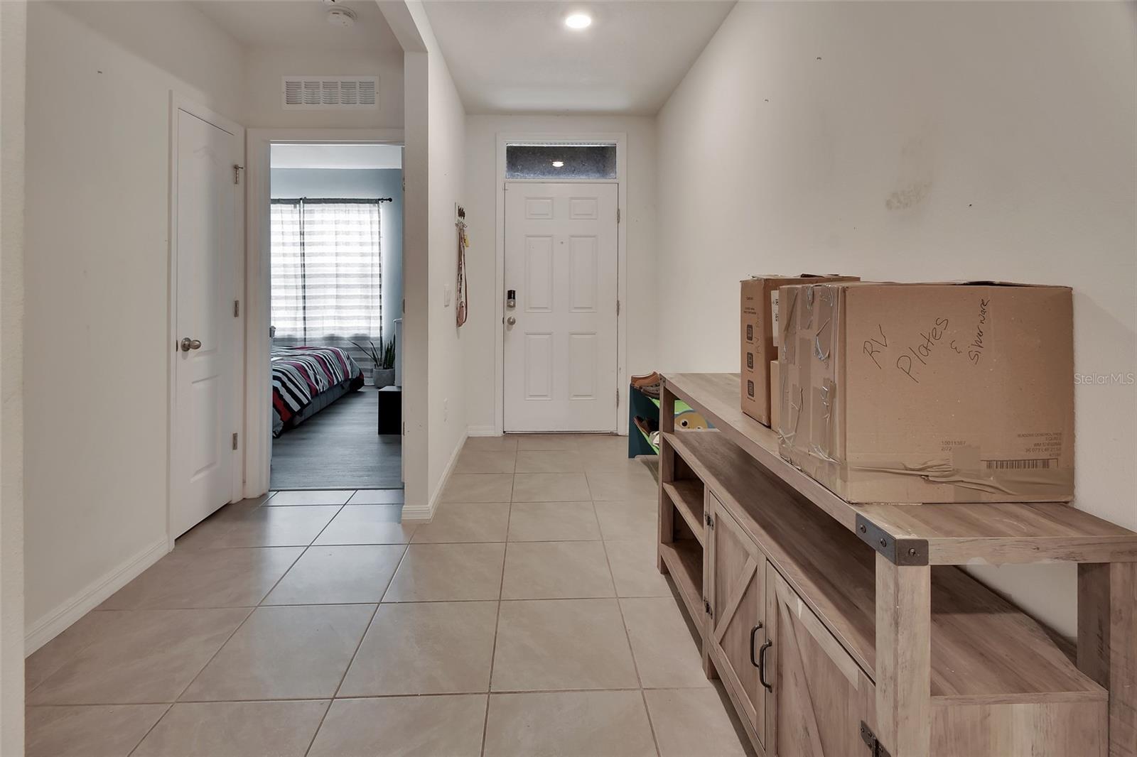 1235 WINTER GRAY CIR, DELTONA, FL, 32738
