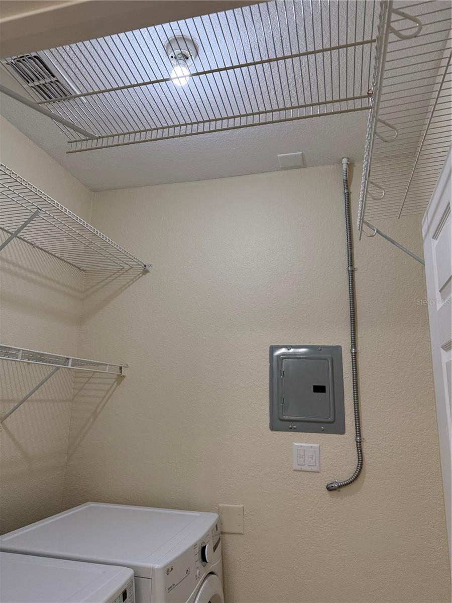 3725 CONROY RD #2127, ORLANDO, FL, 32839