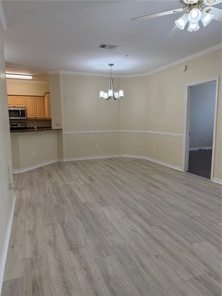 3725 CONROY RD #2127, ORLANDO, FL, 32839