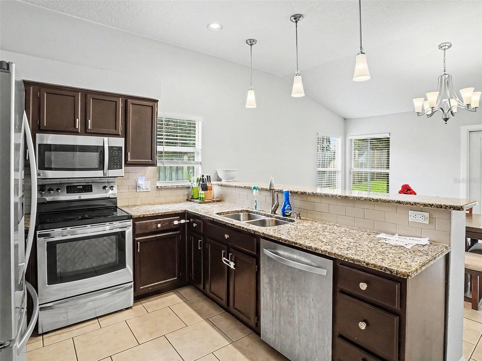1251 RAVIDA WOODS DR, APOPKA, FL, 32703