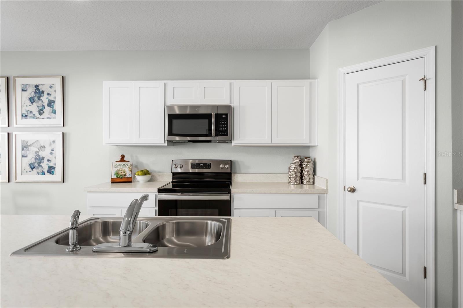 1566 STARLING SONG LN, LAKELAND, FL, 33811