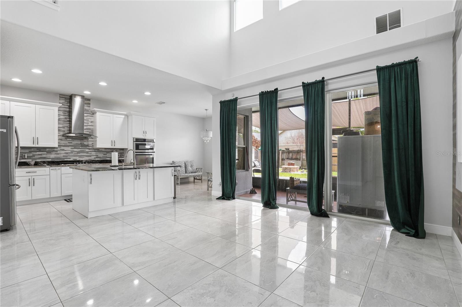 10142 SILMARIEN ST, ORLANDO, FL, 32825