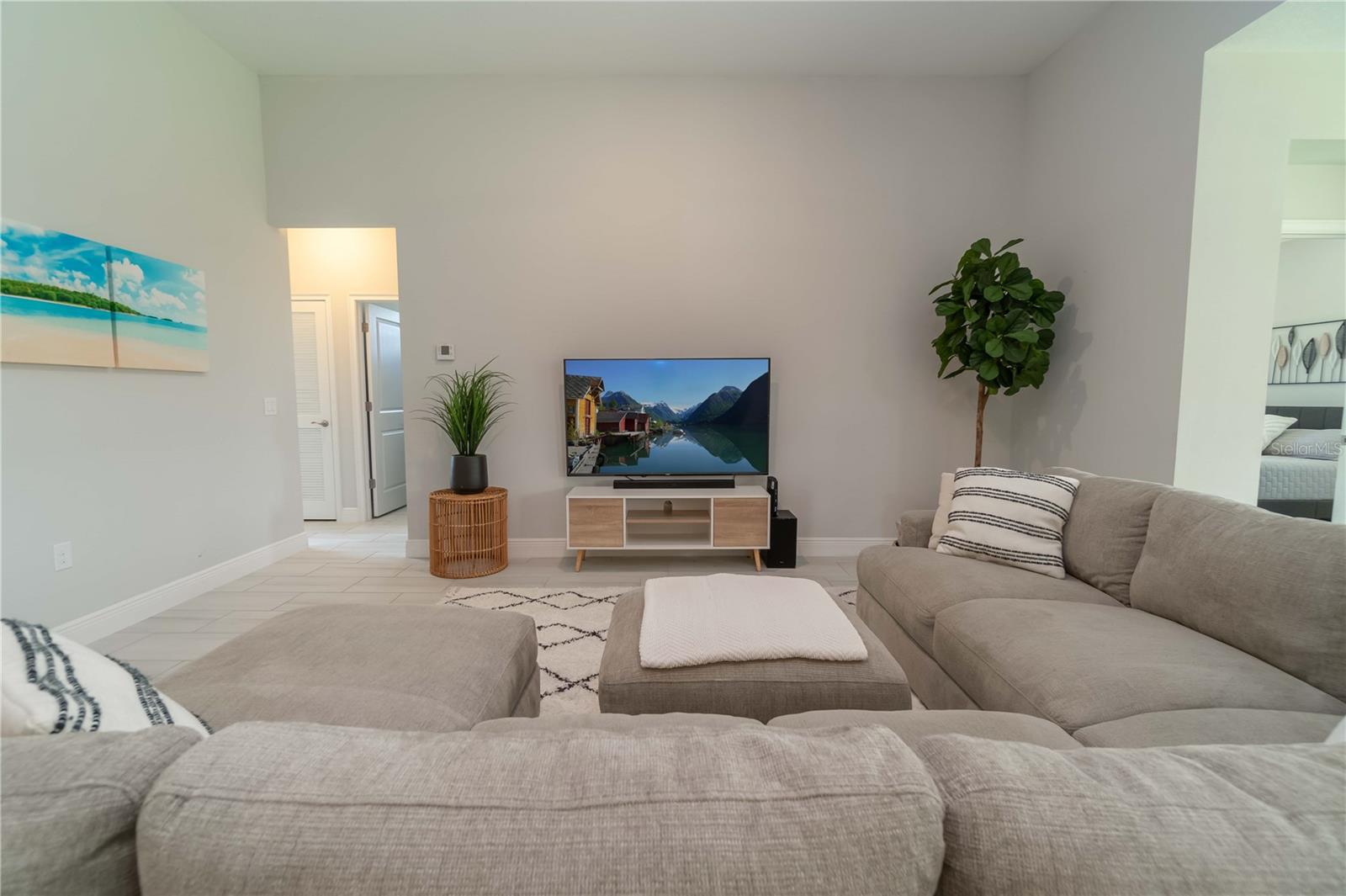 265 ANNAPOLIS LN, ROTONDA WEST, FL, 33947
