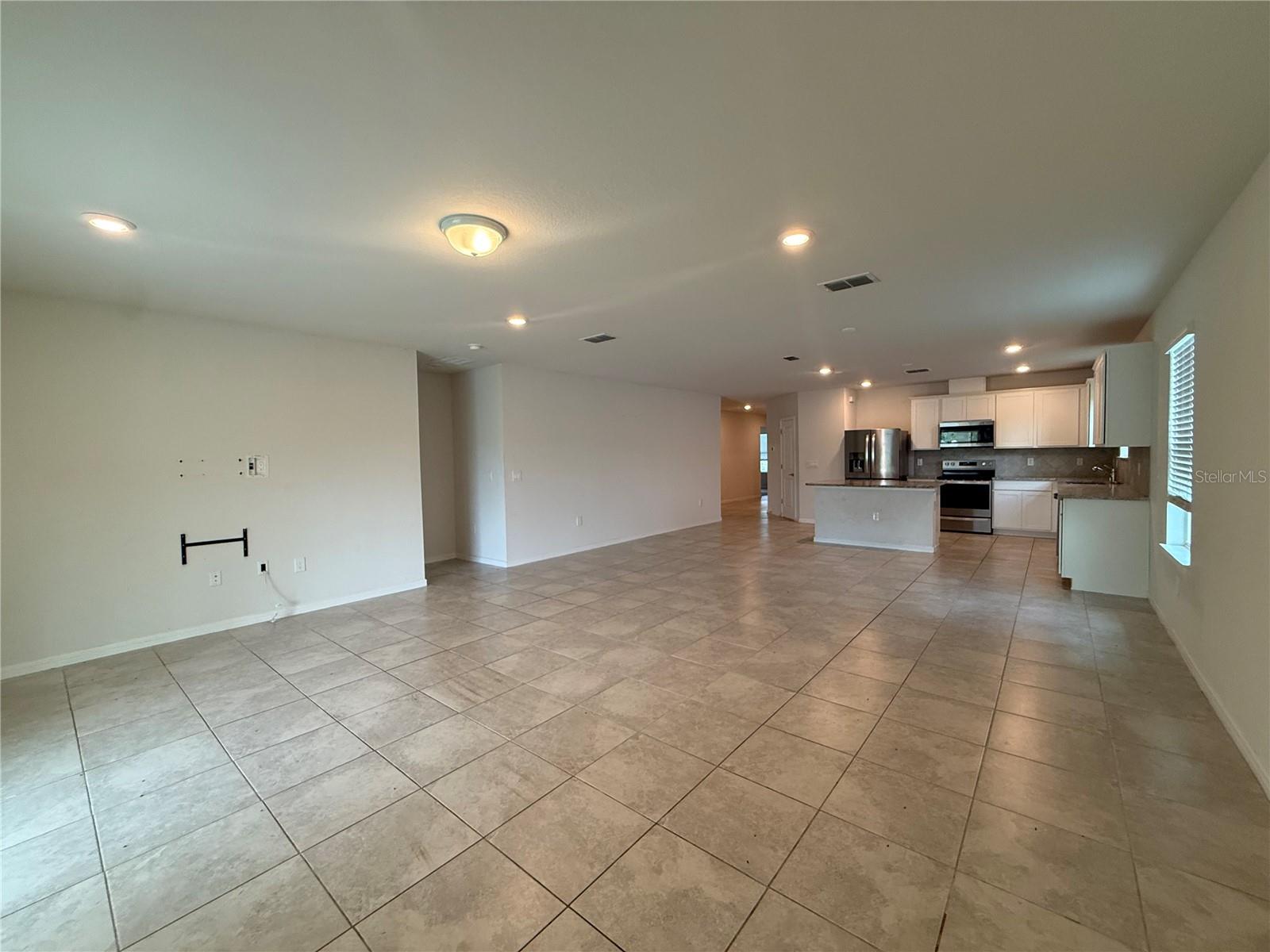 30596 THUNDERBIRD DR, WESLEY CHAPEL, FL, 33545