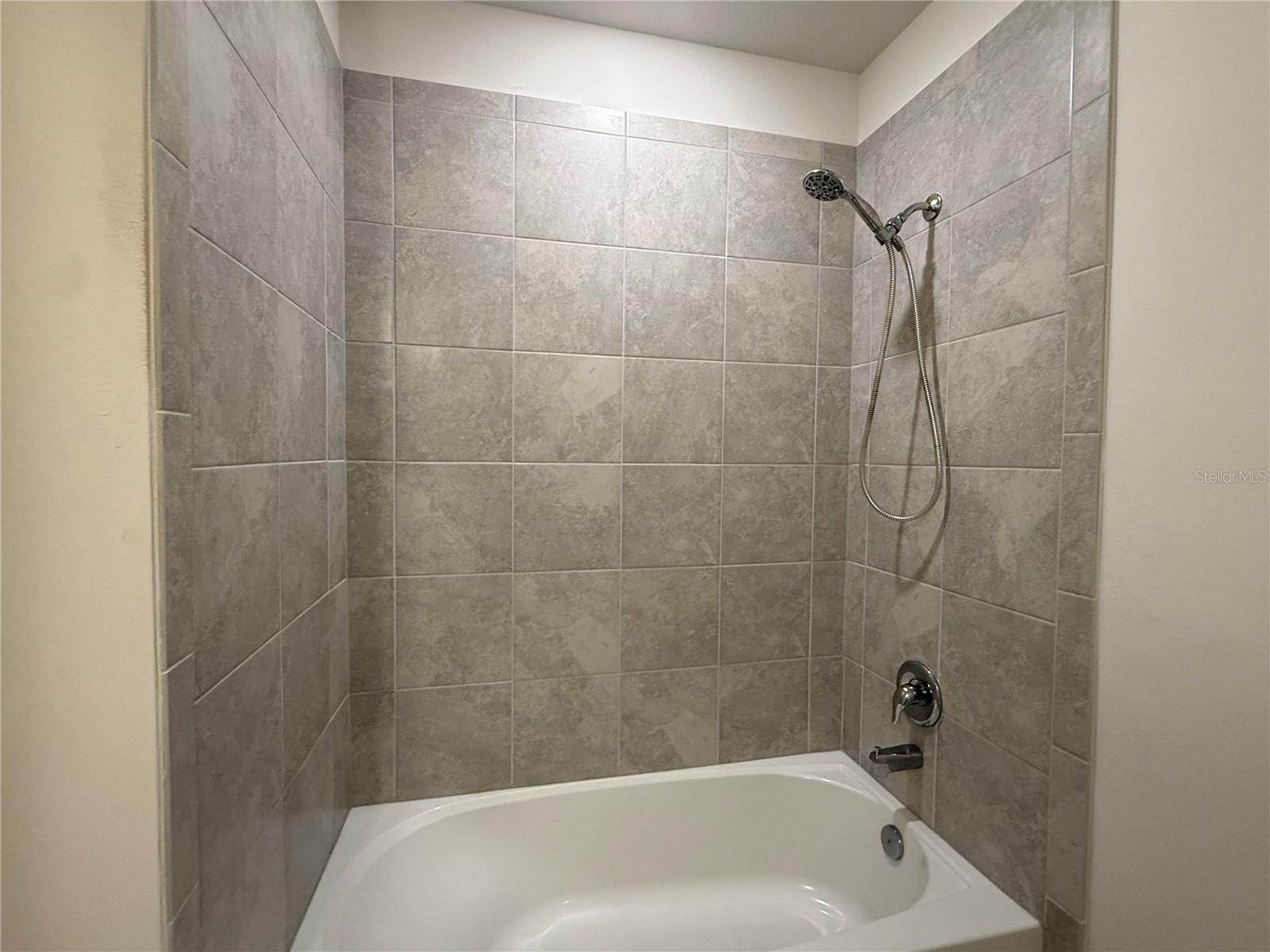 30596 THUNDERBIRD DR, WESLEY CHAPEL, FL, 33545