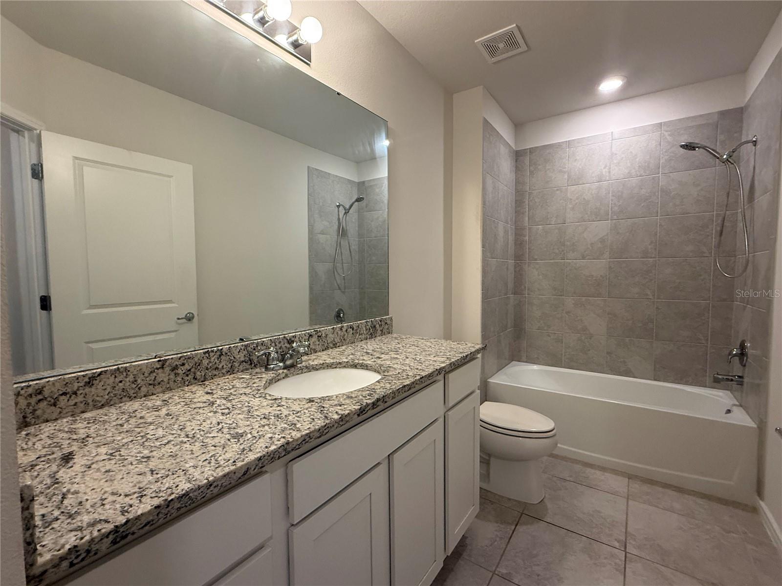 30596 THUNDERBIRD DR, WESLEY CHAPEL, FL, 33545