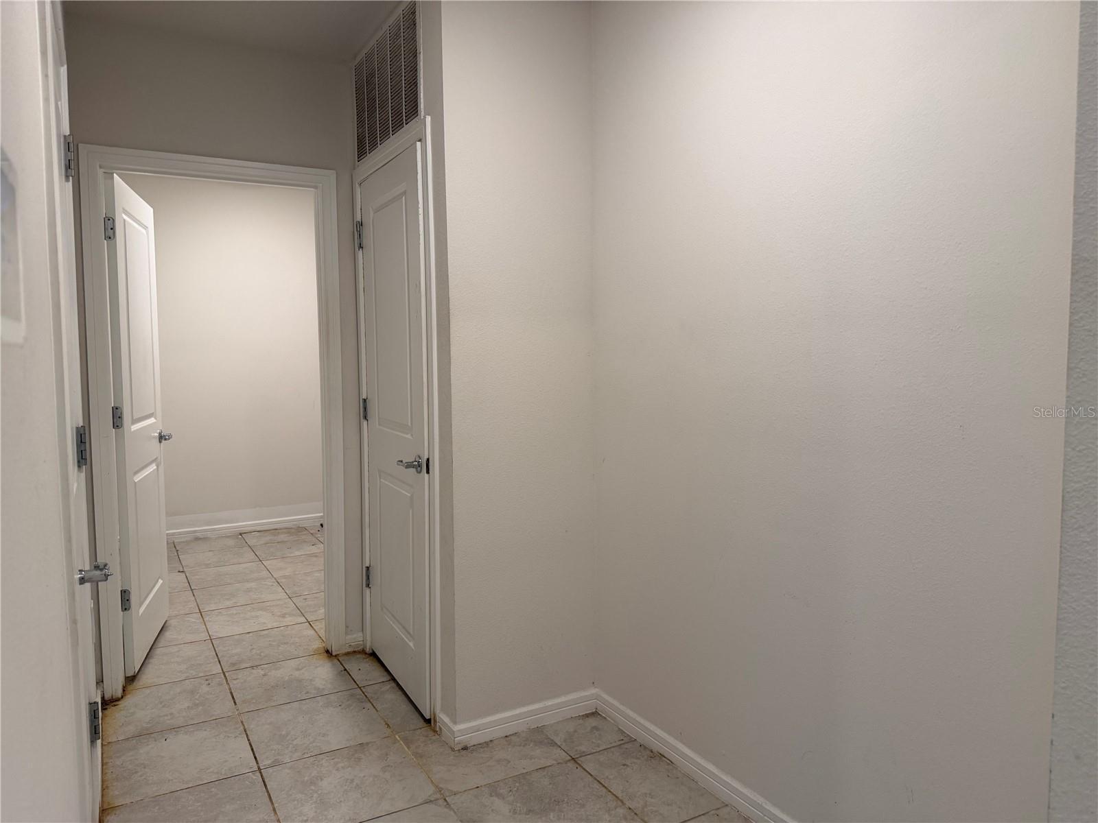 30596 THUNDERBIRD DR, WESLEY CHAPEL, FL, 33545