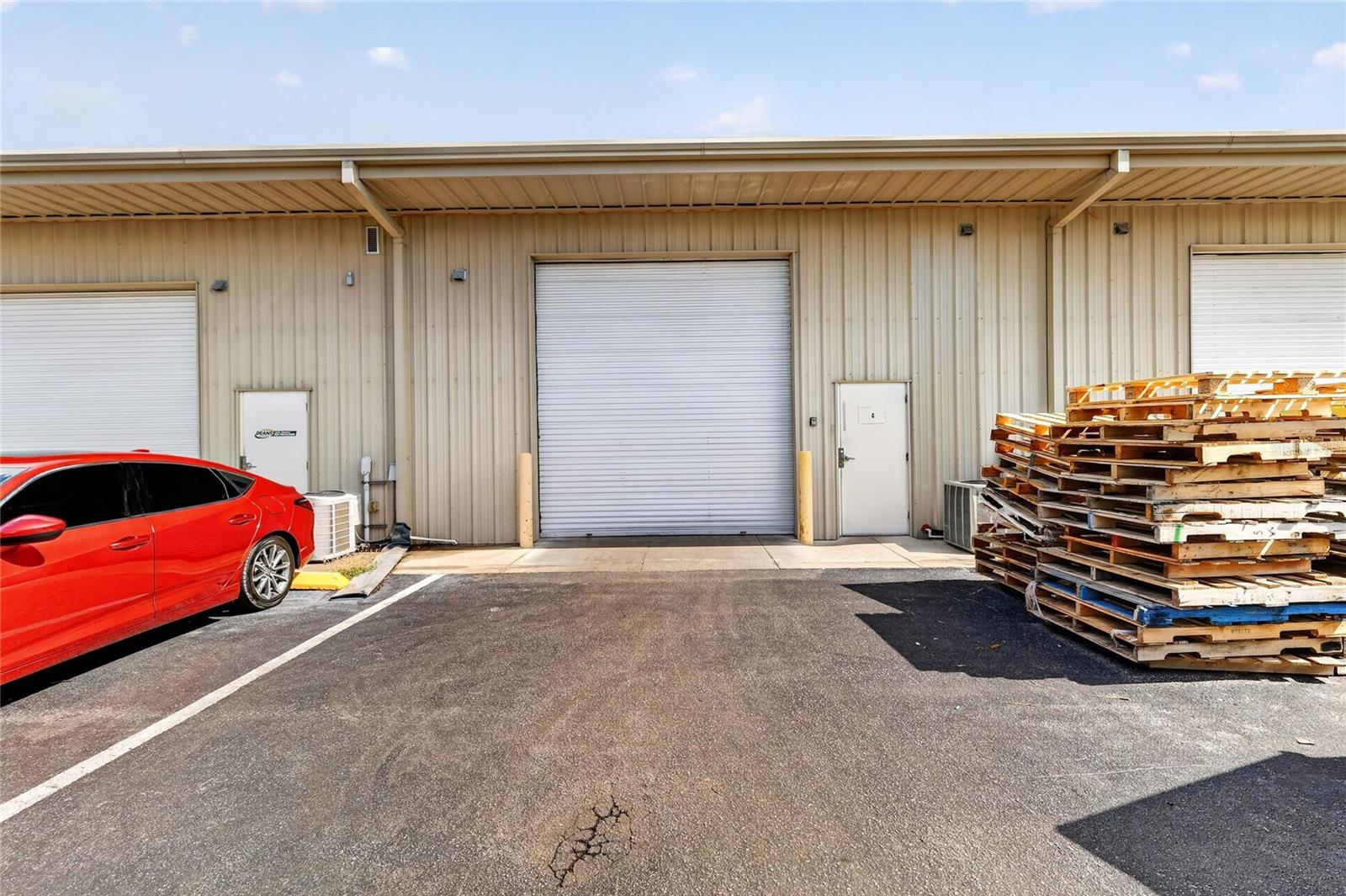 3411 W MAIN ST #3 & 4, LEESBURG, FL, 34748