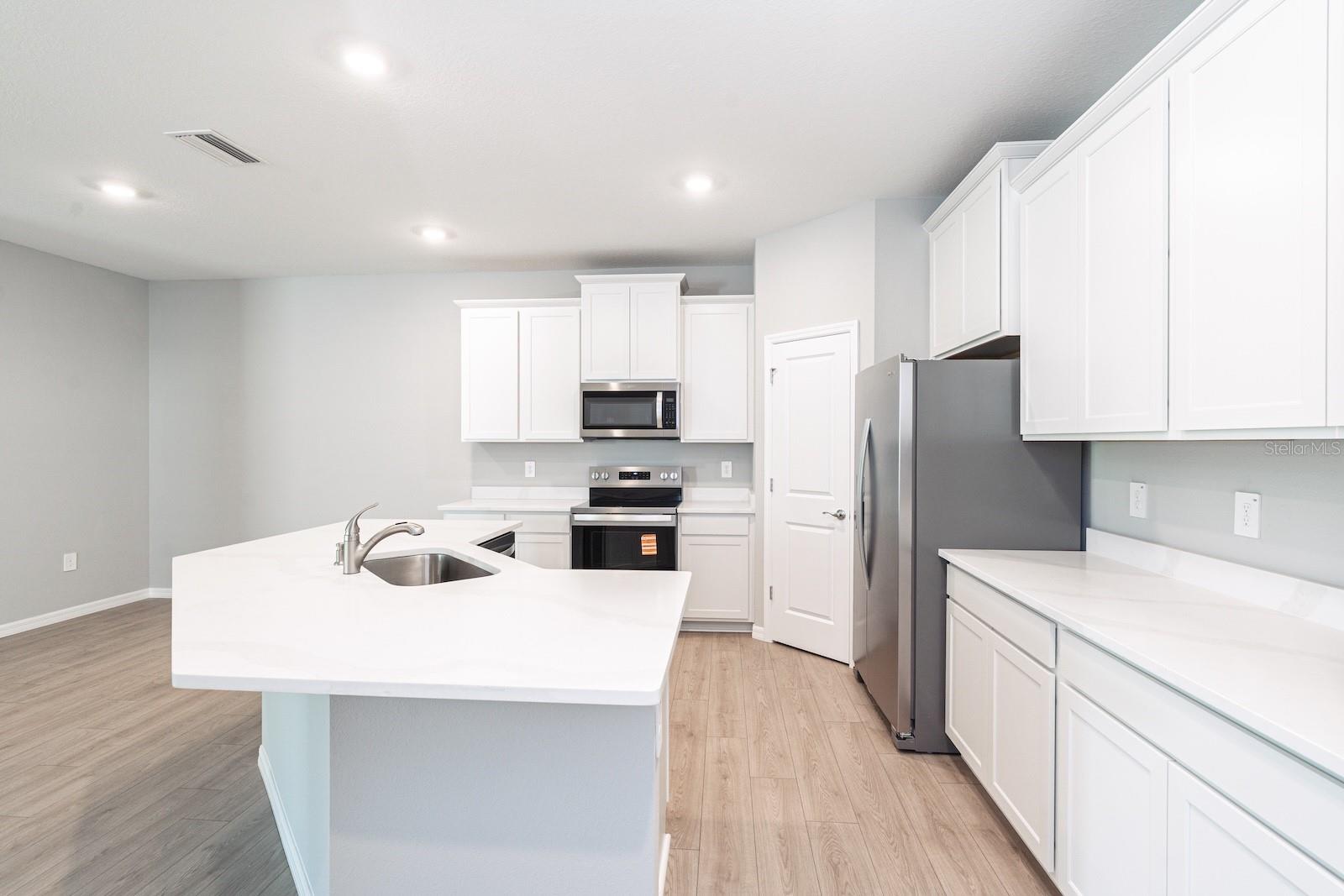 4008 WESTWOOD FIELDS LOOP, PLANT CITY, FL, 33565