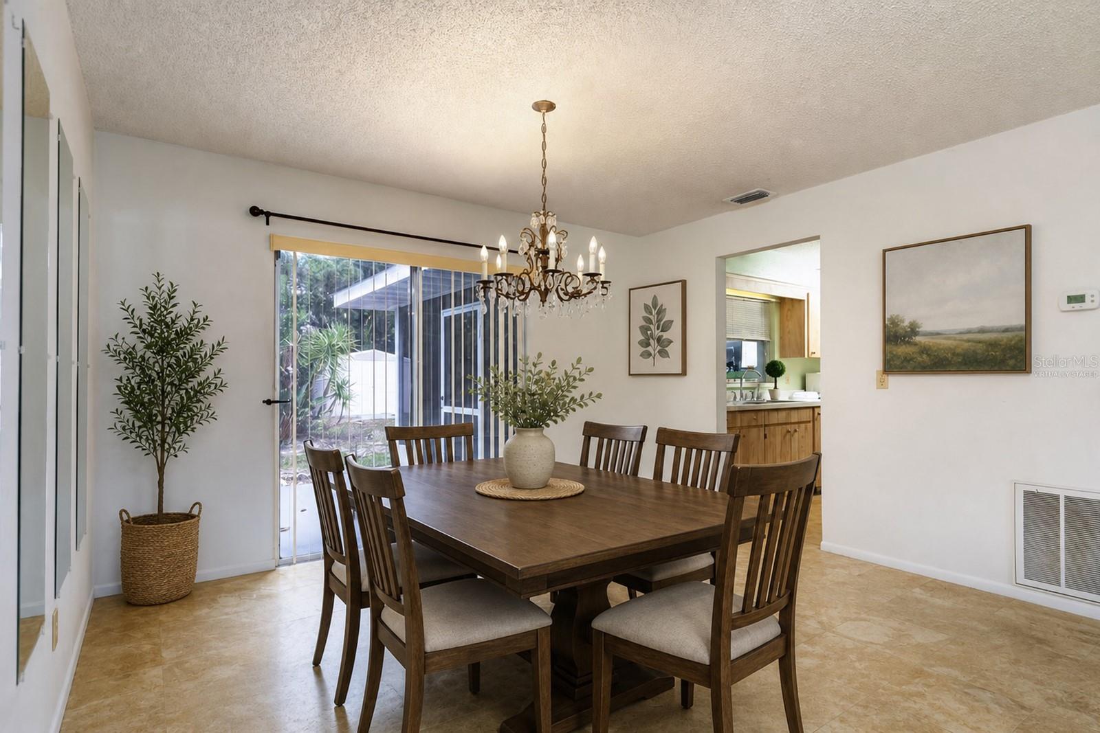 742 ARMADILLO DR, DELTONA, FL, 32725