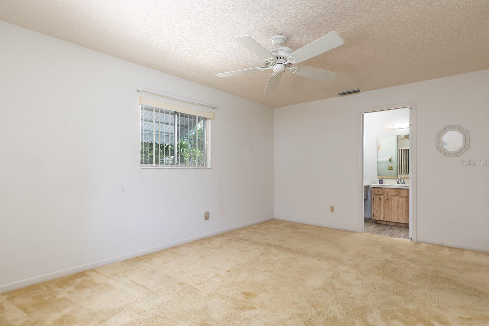 742 ARMADILLO DR, DELTONA, FL, 32725