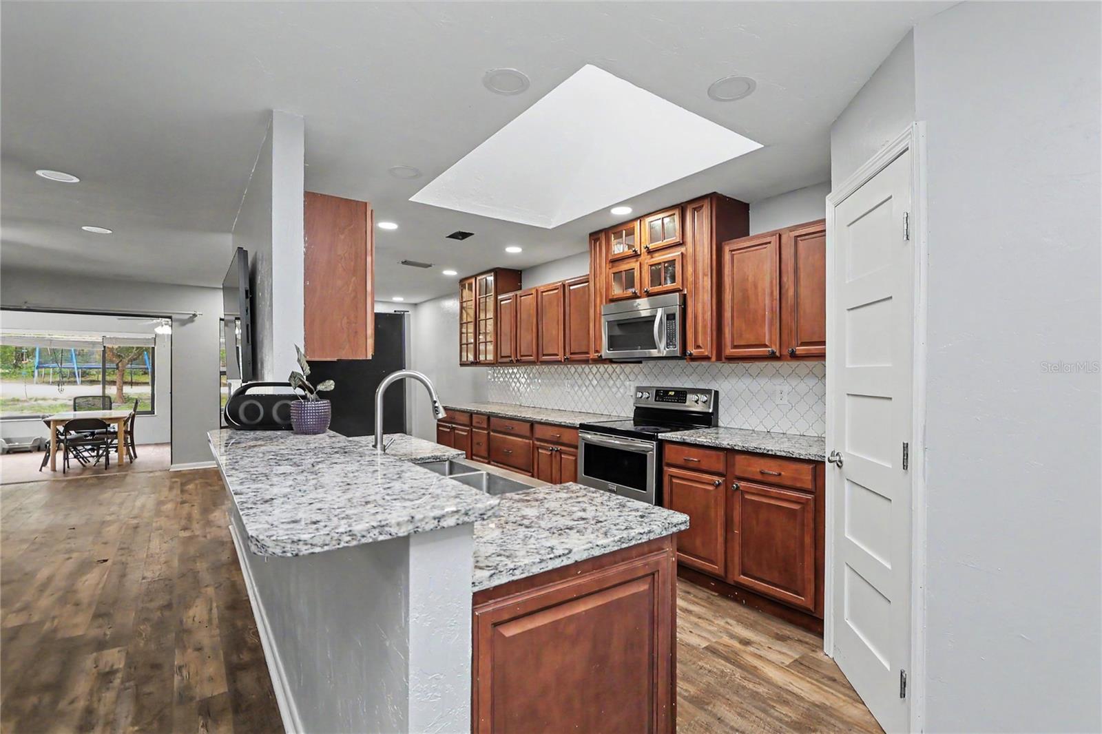 20250 SW 93 LANE RD, DUNNELLON, FL, 34431