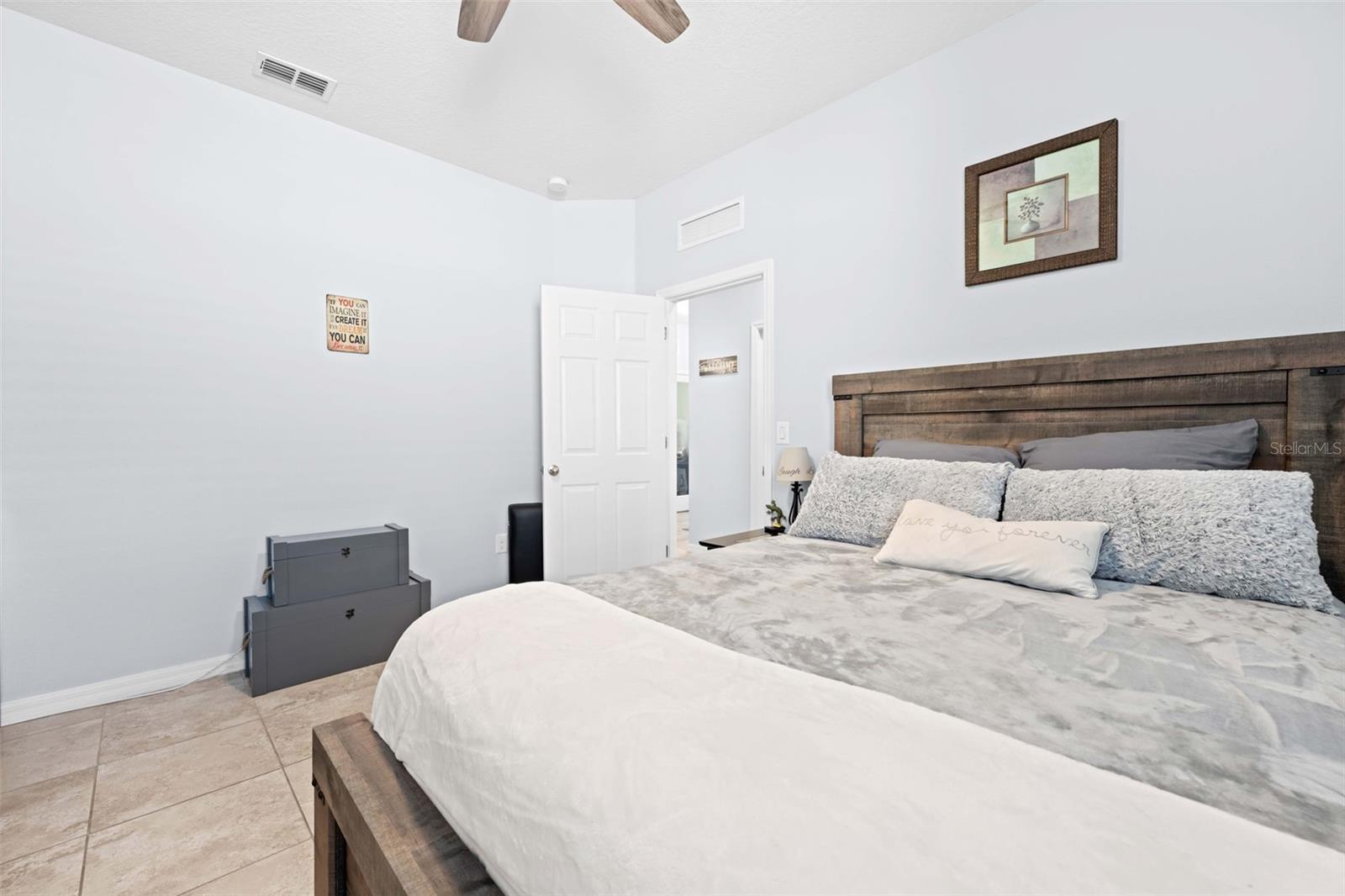 2201 PARROT FISH DR, HOLIDAY, FL, 34691